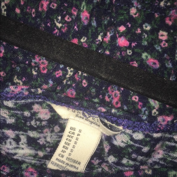 Forever 21 floral patterned adjustable tank top - Picture 3 of 3